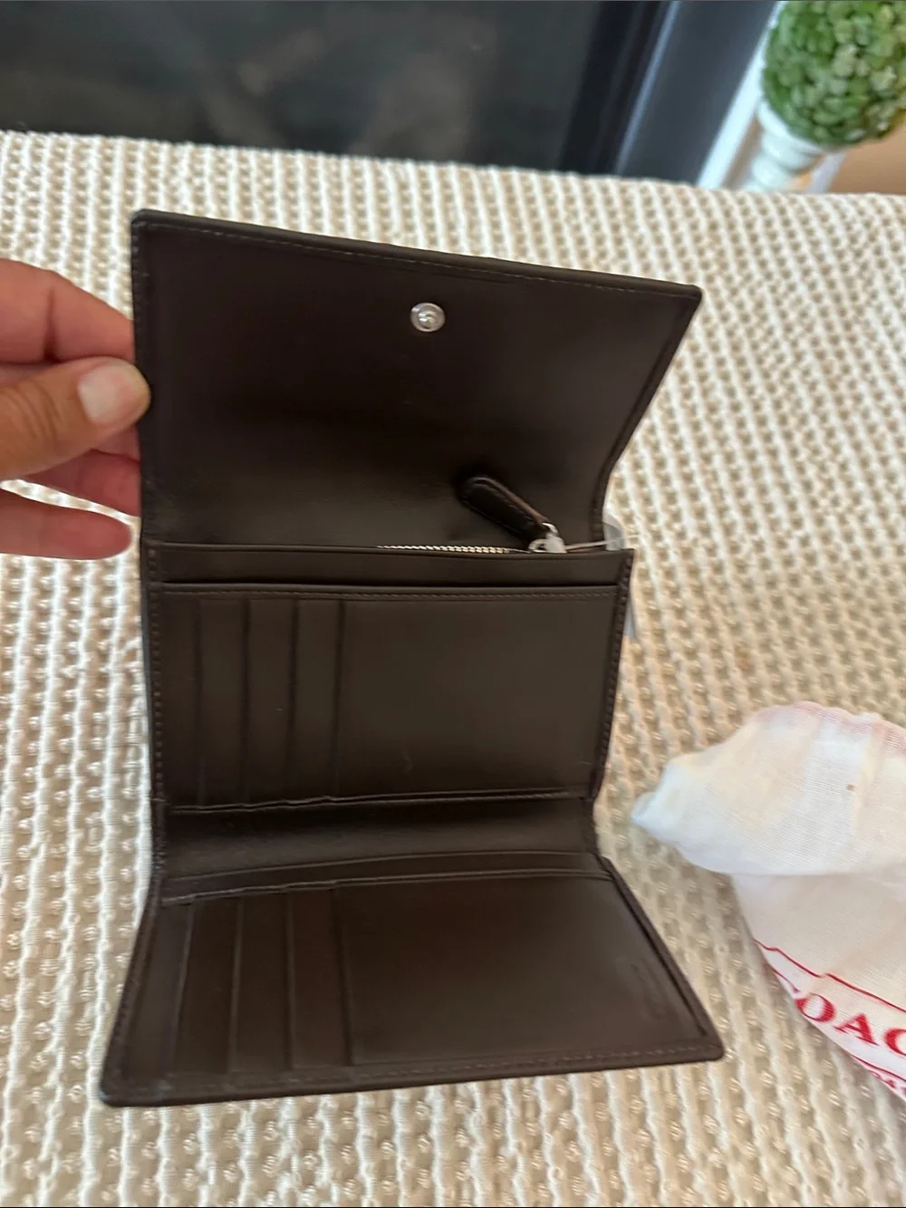 NWT Coach Hampton Signature Compact Clutch/Trifold Wallet